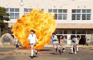 屍奔女子高校電影劇照13