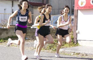 屍奔女子高校電影劇照7