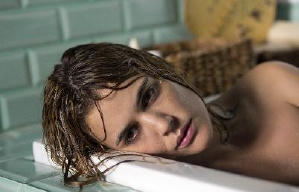 胡莉糊濤電影劇照3