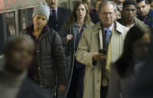 列車上的女孩電影劇照7