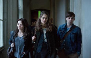 折翼天使首部曲：魔咒之吻電影劇照4