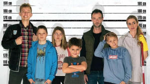 帶劍的小孩電影劇照2