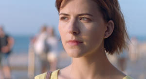 飢俄人妻電影劇照5