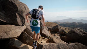 香港四徑大步走電影劇照30