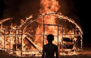 燒失樂園電影劇照5