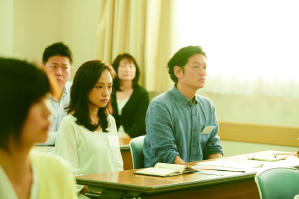 晨曦將至電影劇照8