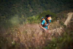 香港四徑大步走電影劇照62