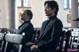 驅魔黑修女電影劇照14