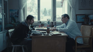 仇恨透視電影劇照6