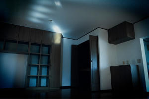 入住凶宅請敲門電影劇照9