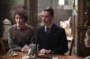 居禮夫人：一代科研傳奇電影劇照5