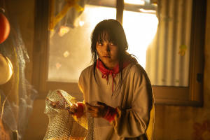 調教我的喪屍女兒電影劇照25