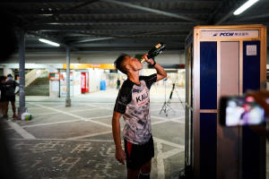 香港四徑大步走電影劇照48