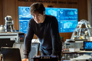 The Moon: 緊急營救電影劇照5