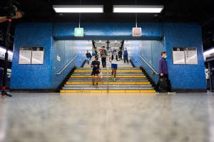 香港四徑大步走電影劇照47