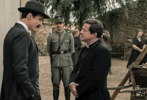 花地瑪：玫瑰神蹟降臨電影劇照10