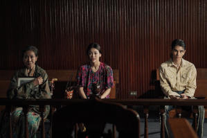 榴心風暴電影劇照9