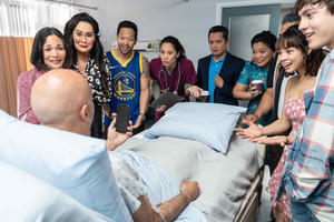 誇家庭聚會電影劇照7