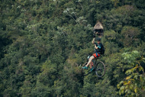 鐵人狗狗電影劇照14