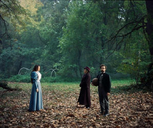 可憐的東西電影劇照3