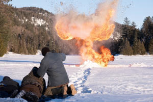 逃出求生營電影劇照2