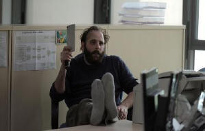 癲離地中坑電影劇照3