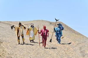 幪面超人聖刃 + 機界戰隊全開者 SUPERHERO戰記電影劇照6