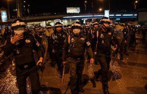 柬埔寨之春電影劇照5