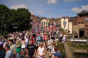 讓我們酒在一起電影劇照4