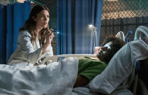 闇黑之心電影劇照2