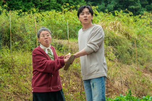 調教我的喪屍女兒電影劇照21