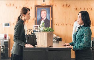 女皇撞到正電影劇照3