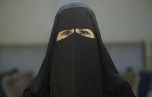 巾幗詩人電影劇照7