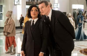 黑超特警組：反轉世界電影劇照9