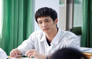 帶我去月球電影劇照8