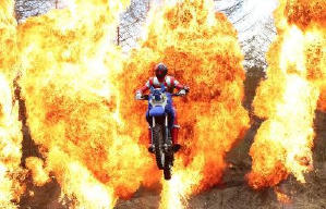 幪面超人Build x 宇宙戰隊九連者 劇場版電影劇照9