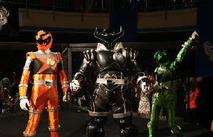 幪面超人Build x 宇宙戰隊九連者 劇場版電影劇照10