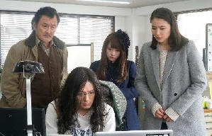 愛上謊言的女人電影劇照8