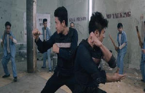 殺出金邊監獄電影劇照4