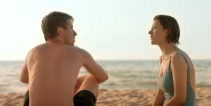 飢俄人妻電影劇照7