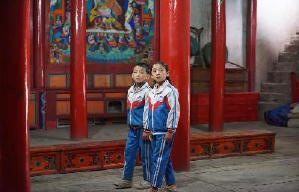 旺扎的雨靴電影劇照4