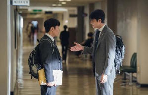 5時恭候的證人電影劇照9