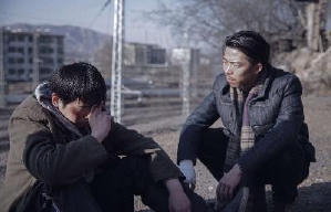 大象席地而坐電影劇照4