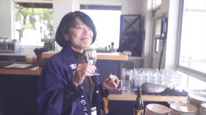 乾杯！清酒女流電影劇照10