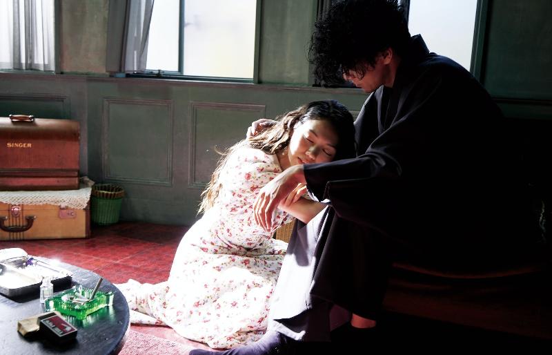 人間失格：太宰治和他的女人電影劇照6